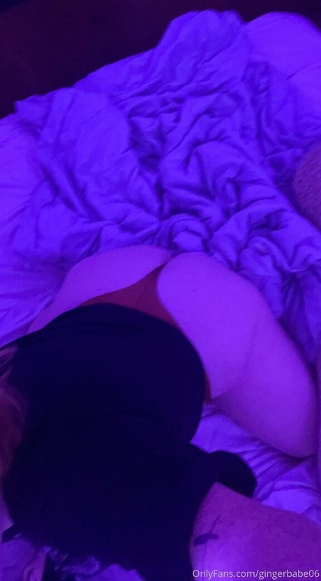 Foto di nudo di fuga di OnlyFans di Gingerbabe06