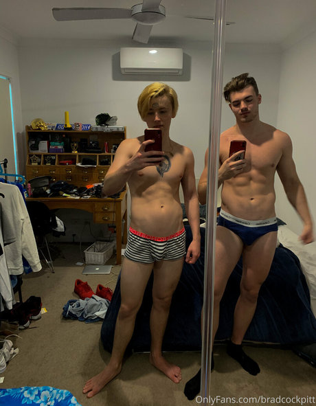Foto di nudo di fuga di OnlyFans di Bradcockpitt