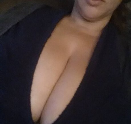 Leeanne