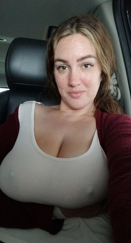 Leeanne