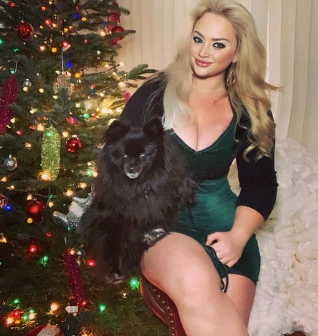 Blondiepomie