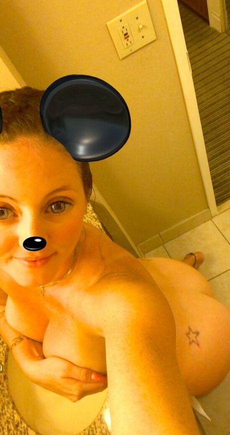 Foto di nudo di fuga di OnlyFans di Deonshealove