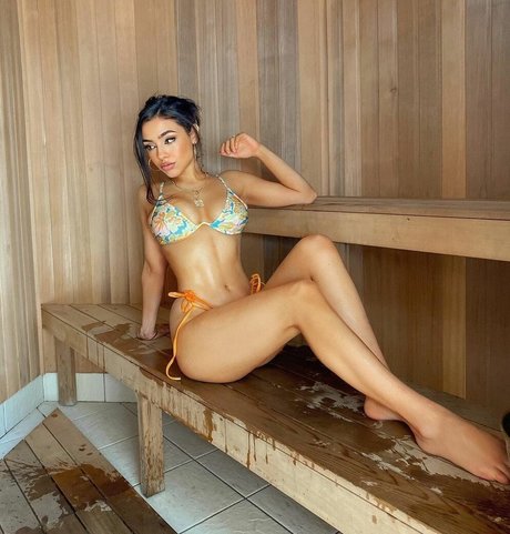 Foto di nudo di fuga di OnlyFans di Jahni Littlewood