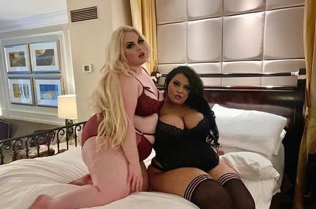 Foto di nudo di fuga di OnlyFans di Aspasia