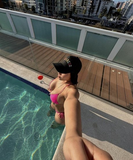 Foto di nudo di fuga di OnlyFans di Oriana Falla