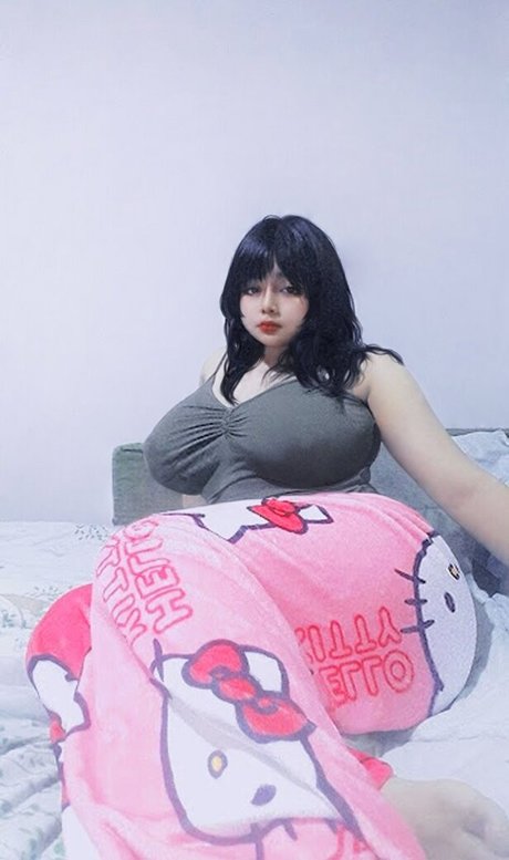 Foto di nudo di fuga di OnlyFans di Kimochi Rawr