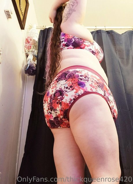Thickqueenrose420