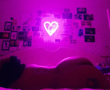 Foto di nudo di fuga di OnlyFans di Bbyjxney