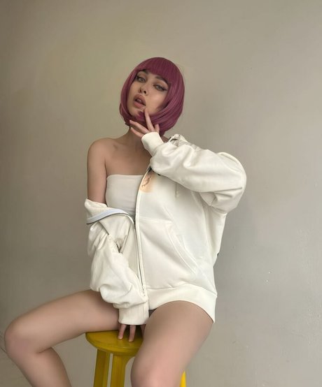 Foto di nudo di fuga di OnlyFans di Girlwalkingonfire
