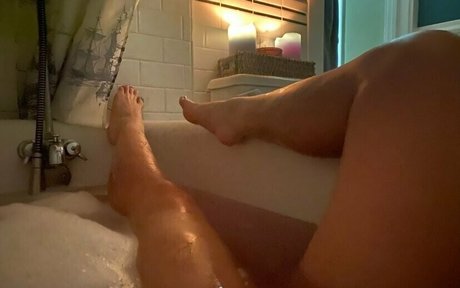 Realprincesstiabeanie