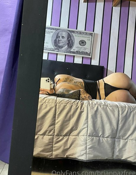 Foto di nudo di fuga di OnlyFans di Brianpazfree