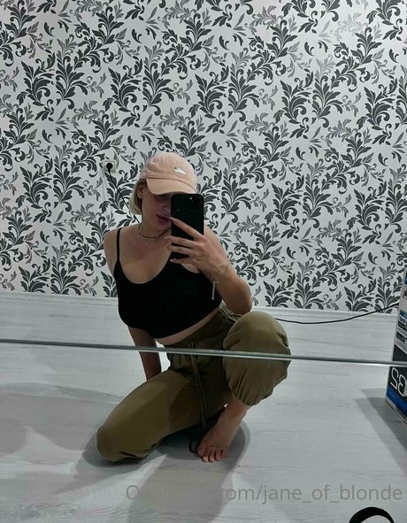 Foto di nudo di fuga di OnlyFans di Janeofblonde
