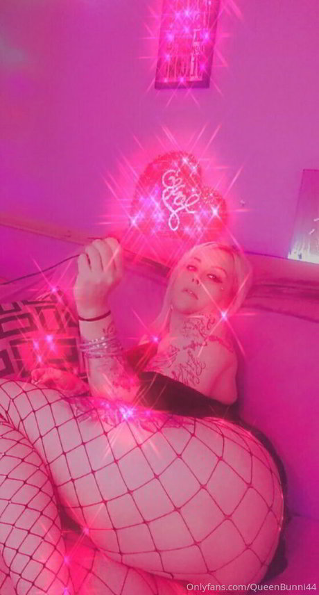 Queenbunni44