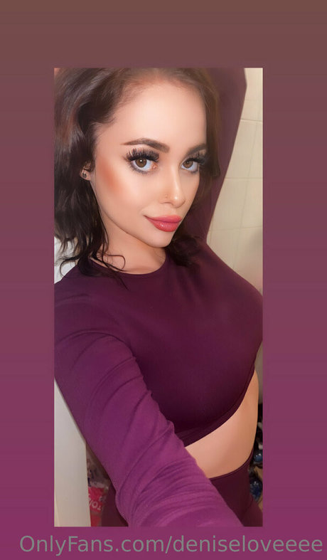 Foto di nudo di fuga di OnlyFans di Deniseloveeee