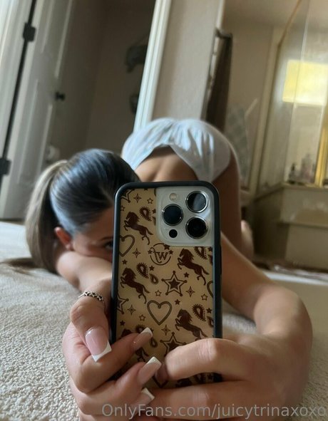 Foto di nudo di fuga di OnlyFans di Juicytrinaxoxo