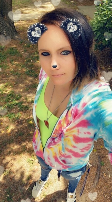 Foto di nudo di fuga di OnlyFans di Barrelbabe2020