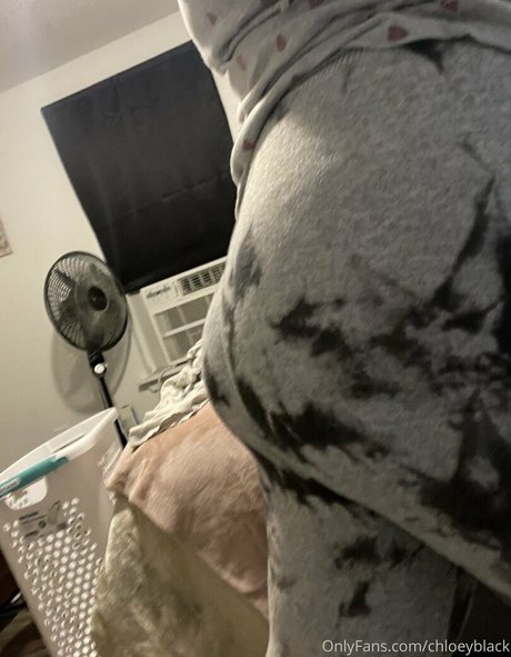 Foto di nudo di fuga di OnlyFans di Chloeyblack