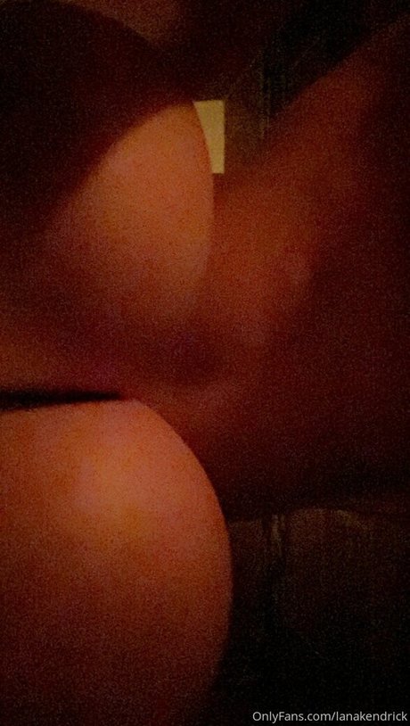 Foto di nudo di fuga di OnlyFans di Lanakendrick