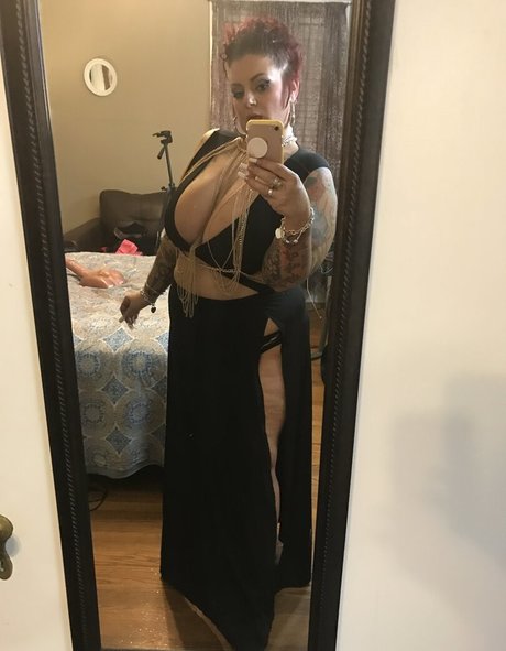 Foto di nudo di fuga di OnlyFans di Erikaxstacy