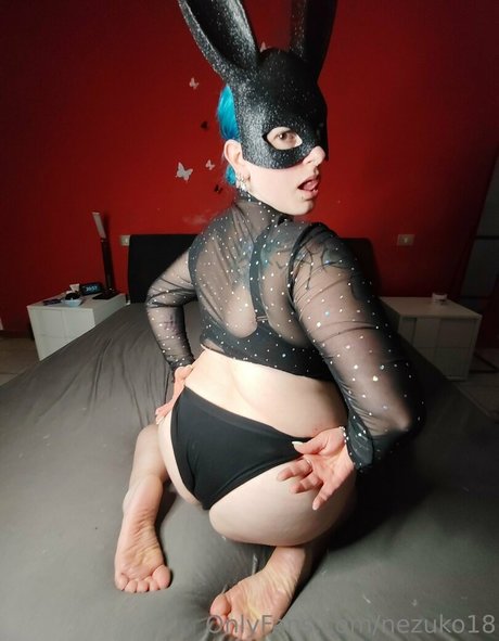 Foto di nudo di fuga di OnlyFans di Nezuko18