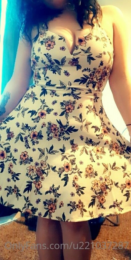 Foto di nudo di fuga di OnlyFans di Princesstessxoxo