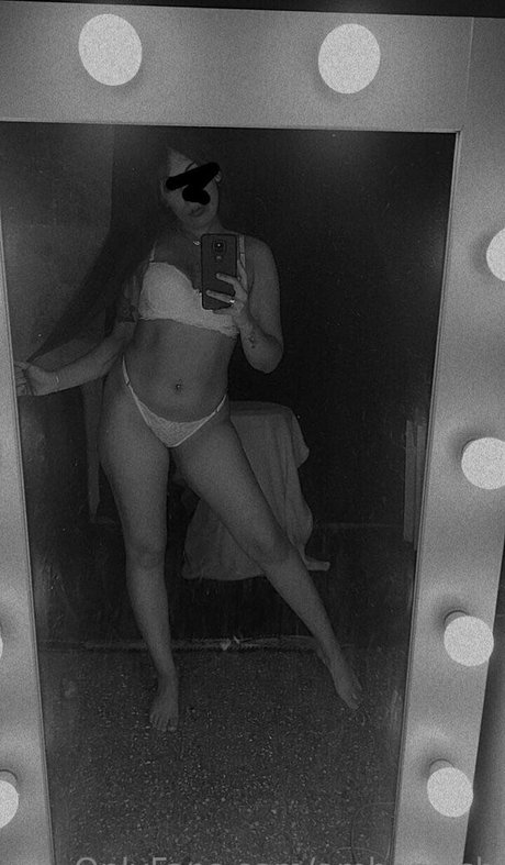 Foto di nudo di fuga di OnlyFans di Amberwish