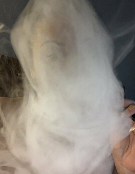 Foto di nudo di fuga di OnlyFans di Theprncslissa
