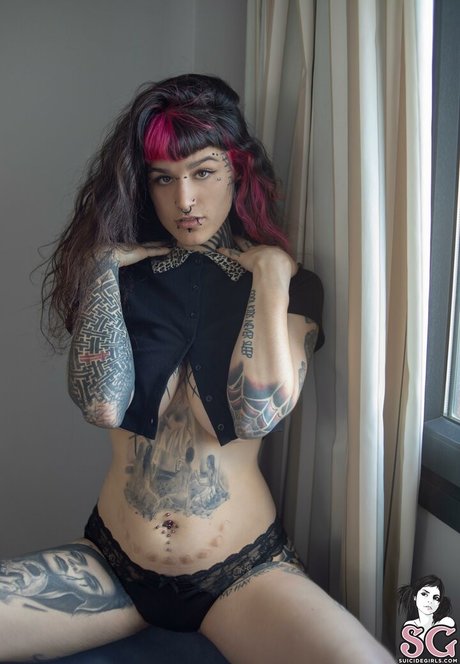 Foto di nudo di fuga di OnlyFans di Mollymoon