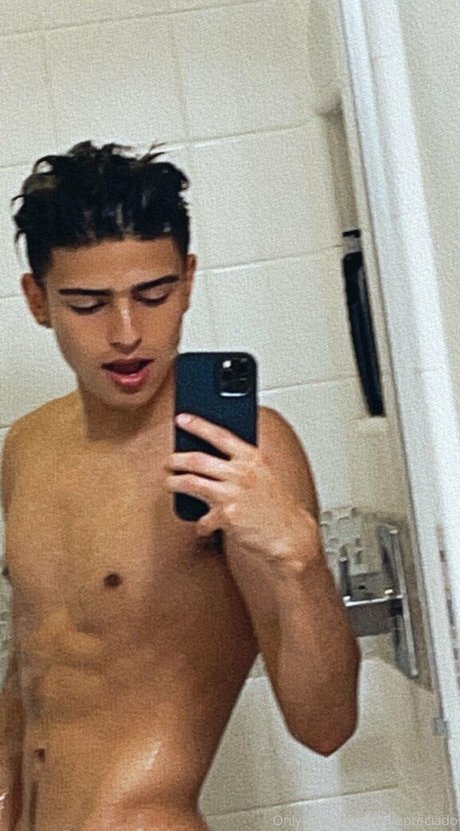 Foto di nudo di fuga di OnlyFans di Evillxe
