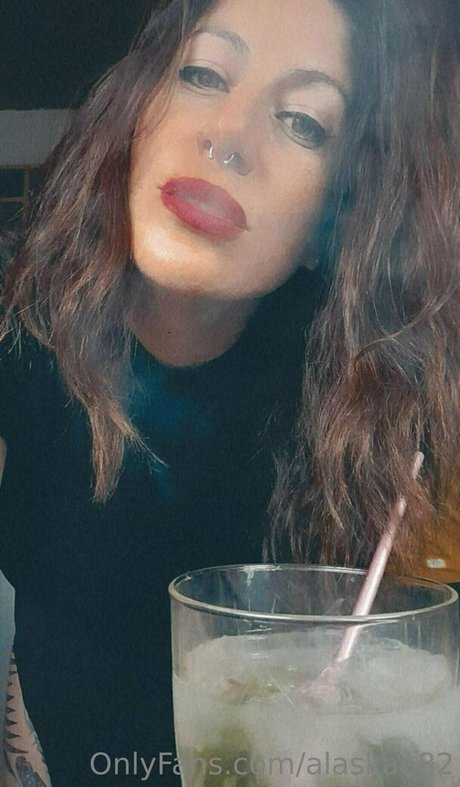Foto di nudo di fuga di OnlyFans di Alaskaa82