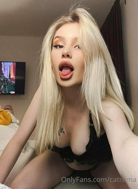 Foto di nudo di fuga di OnlyFans di Catisima