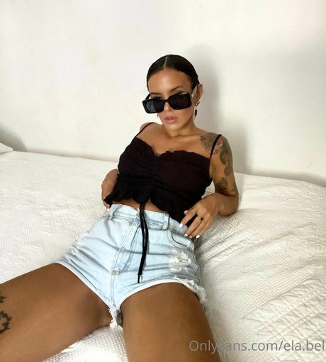 Foto di nudo di fuga di OnlyFans di Elabel