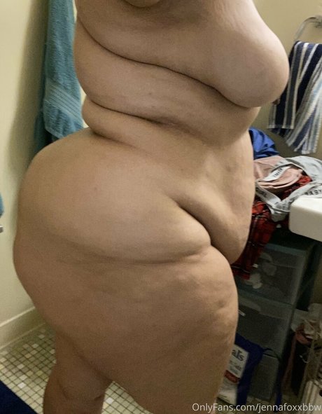 Foto di nudo di fuga di OnlyFans di Jennafoxxbbw