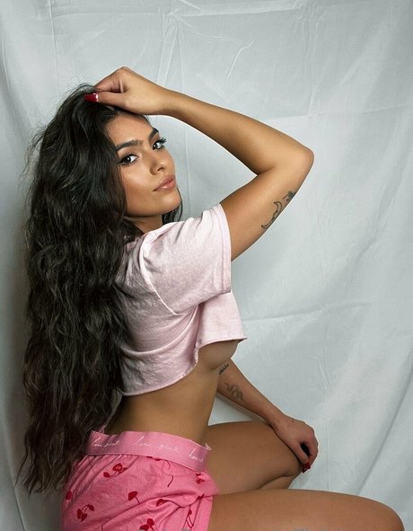 Foto di nudo di fuga di OnlyFans di Serena Muniz