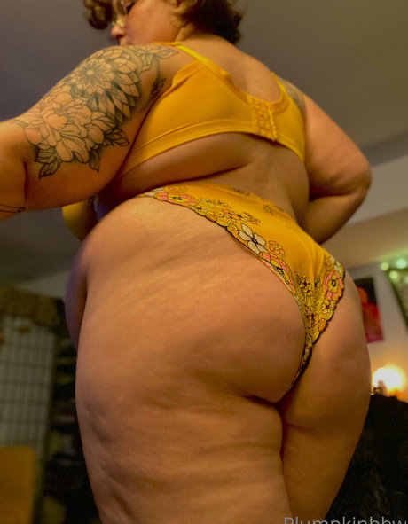 Foto di nudo di fuga di OnlyFans di Doughbabebbw