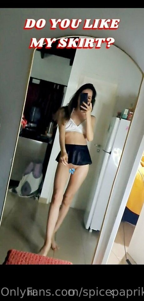 Foto di nudo di fuga di OnlyFans di Spicepaprika
