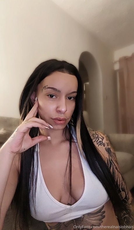 Foto di nudo di fuga di OnlyFans di Therealnaisiobhan