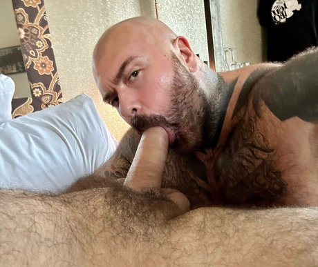 Foto di nudo di fuga di OnlyFans di Djemelloxxx