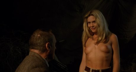 Foto di nudo di fuga di OnlyFans di Amy Locane