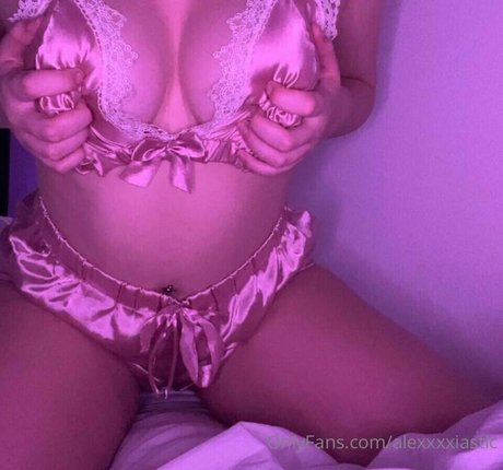 Sweetalexxiastic