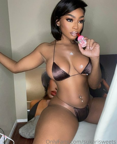 Foto di nudo di fuga di OnlyFans di Sukari Sweets