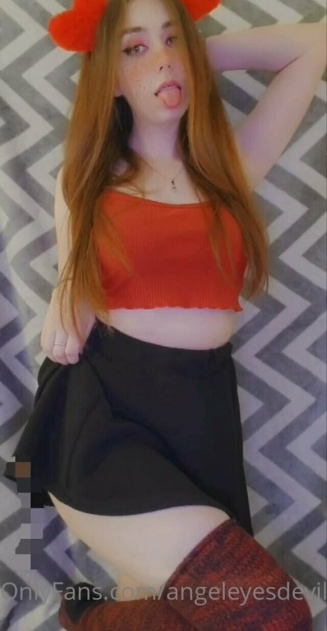 Angel Eyes Devil Thighs