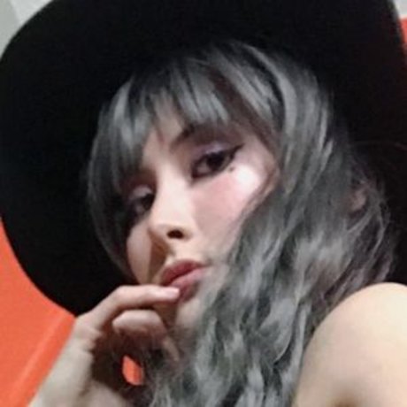 Foto di nudo di fuga di OnlyFans di Sinastri