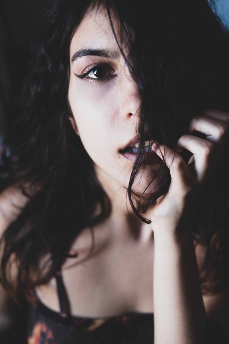 Foto di nudo di fuga di OnlyFans di Michevla