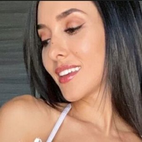 Foto di nudo di fuga di OnlyFans di Vanessa Serros