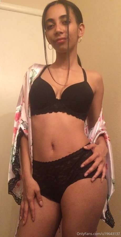 Foto di nudo di fuga di OnlyFans di Sexy Jutsu