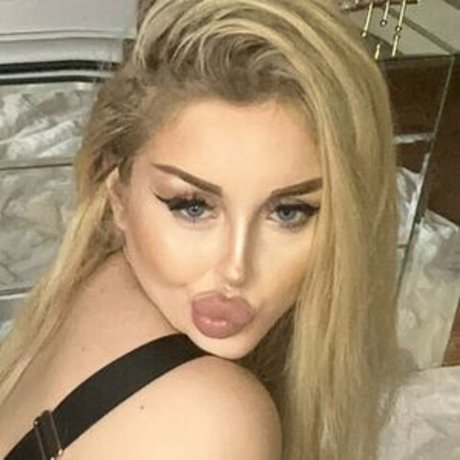 Foto di nudo di fuga di OnlyFans di Gizem Avci