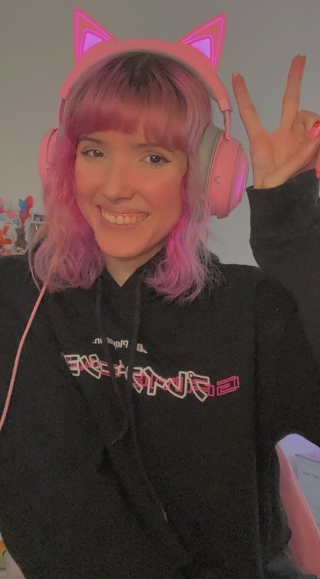 Strawberry Girl Kairi