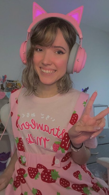 Strawberry Girl Kairi