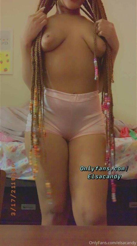 Foto di nudo di fuga di OnlyFans di Elsacandy